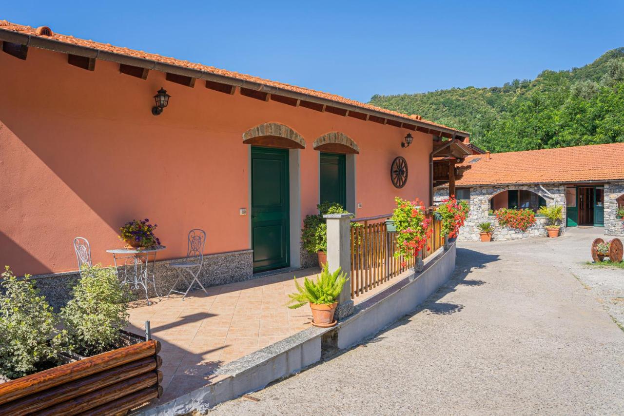 01234 - Agriturismo La Marpea, Esperienza In Mezzo Alla Natura E Al Cibo Tipico Italiano Villa Terisso Luaran gambar